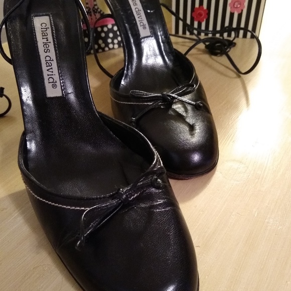 Charles David Ladies Black Heels - Picture 8 of 8